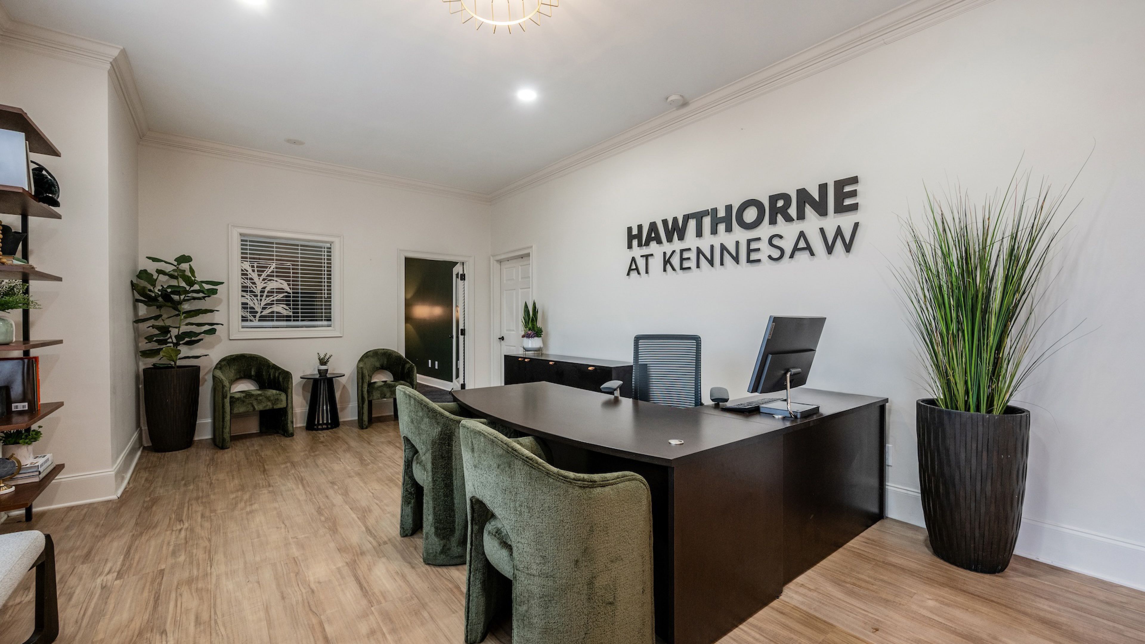 hawthorne at kennesaw leasing office