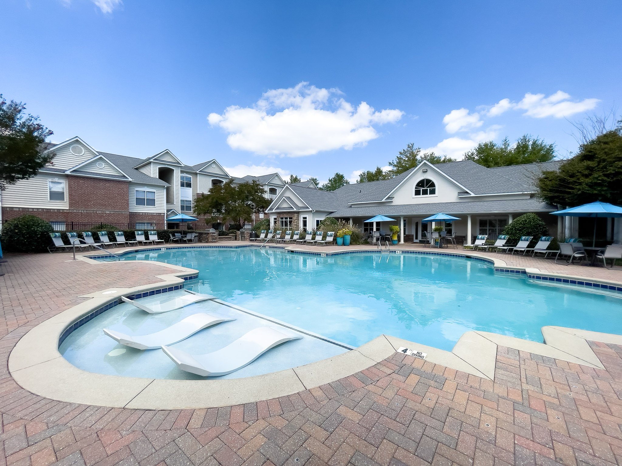 Petfriendly apartments in Kennesaw, GA Hawthorne at Kennesaw